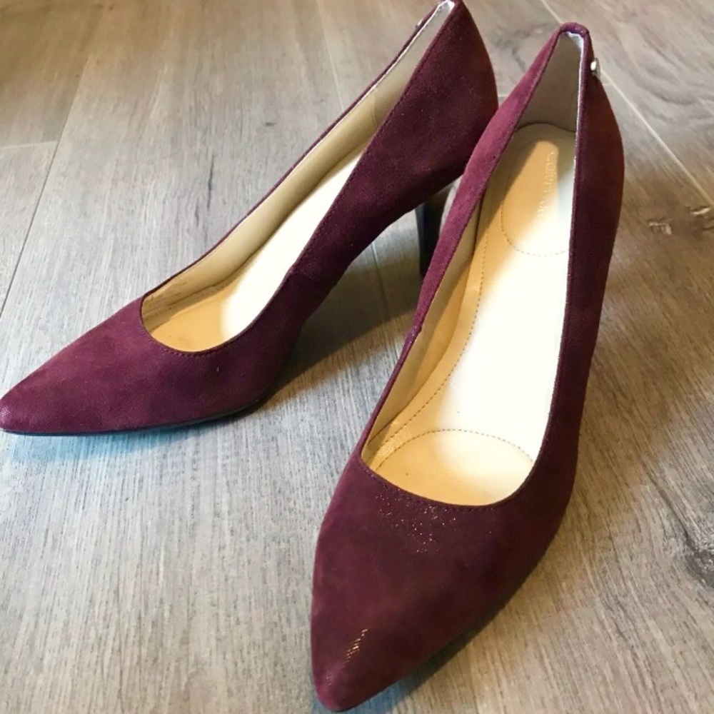 Burgundy Pump